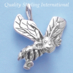 Bee Charm c208