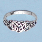Celtic Heart Ring Q401