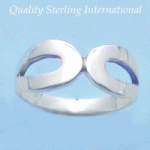 Q492 Sterling Silver Ring