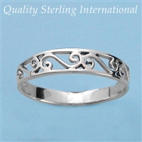Q496 Sterling Silver Design Ring